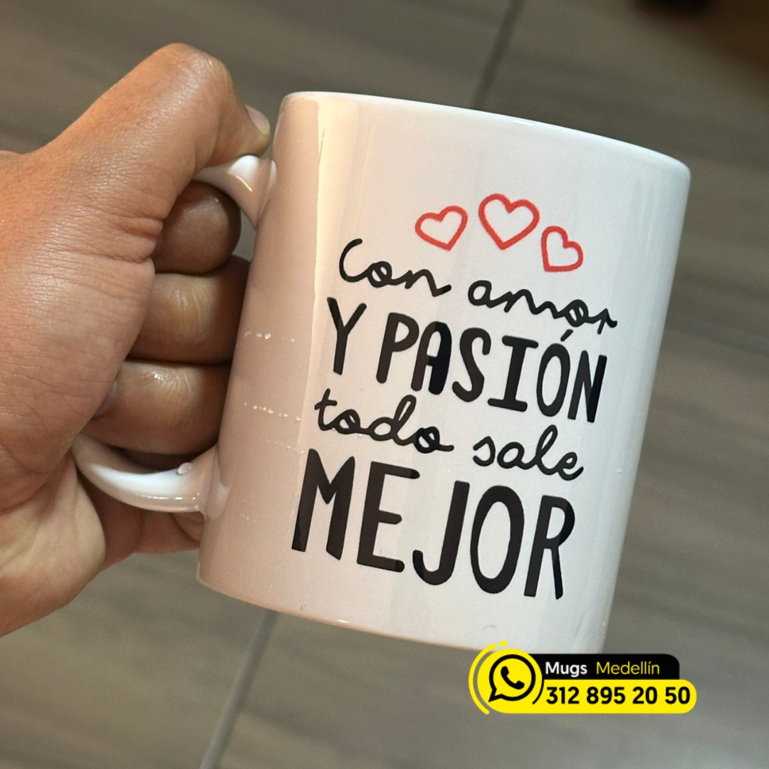 mug con frase medellin